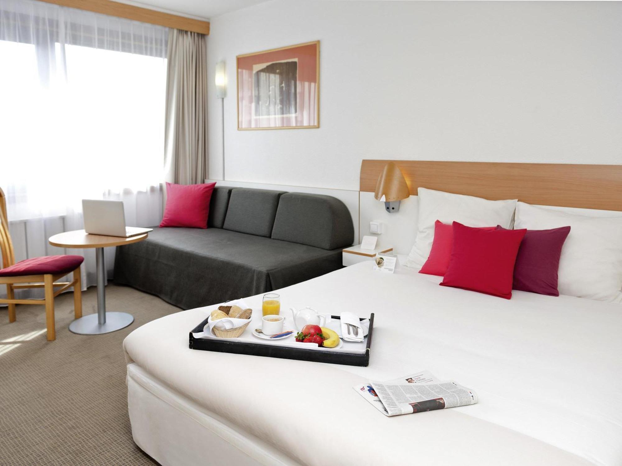 Standard Double Room Sofa,1730005996:JPEG